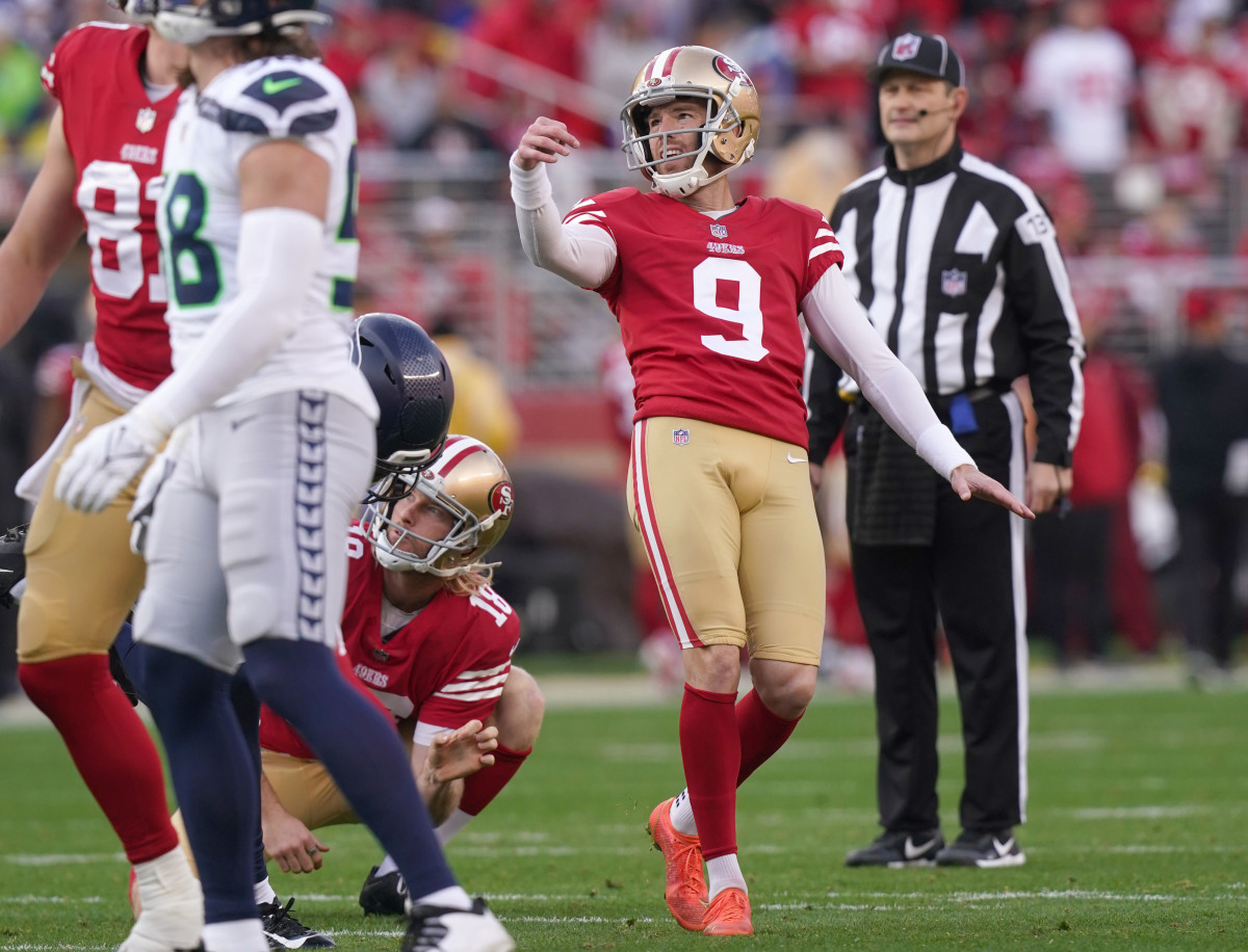 Jan 14, 2023; Santa Clara, California, USA; San Francisco 49ers place kicker Robbie Gould (9) watches a field goal attempt in the second quarter during a wild card game against the Seattle Seahawks at Levi's Stadium. Mandatory Credit: Cary Edmondson-USA TODAY Sports